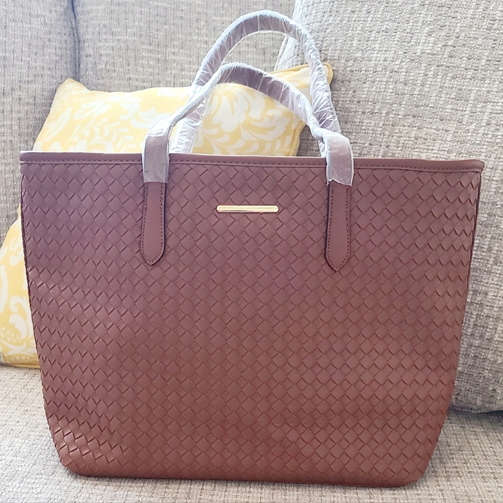 Cute Large Tote & Accessories- Brown/Bordeaux Woven look Canvas Tote+ - Picture 2 of 8